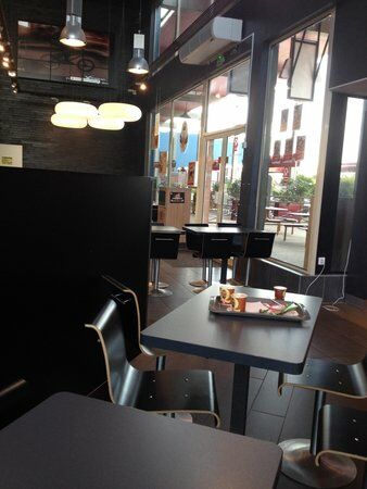 Quick Hamburger Restaurant