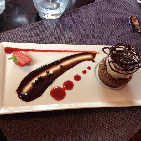 Bouche B