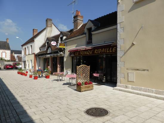 Le Trinque Ripaille