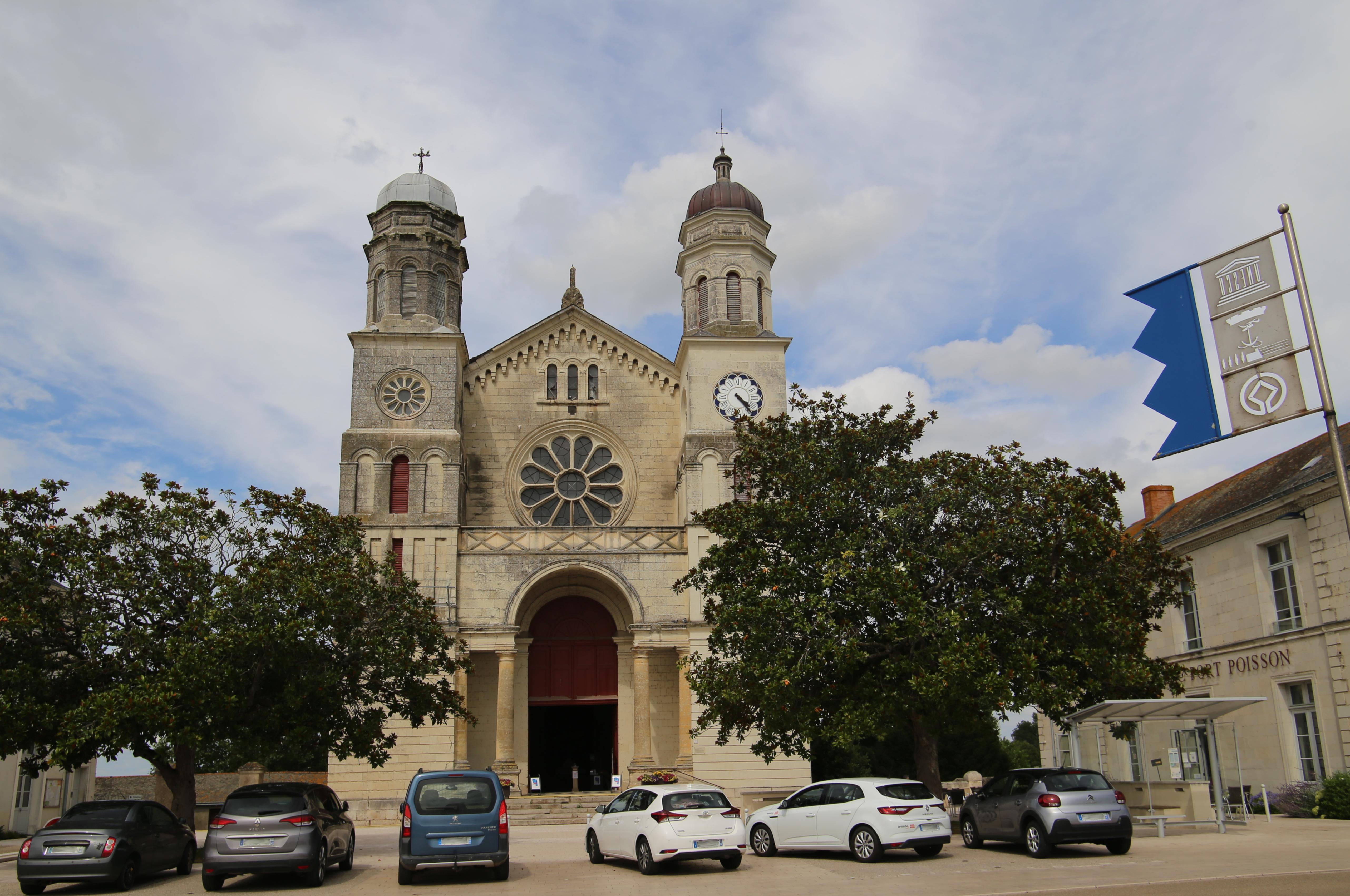 église Saint-Clément de Saint-Clément-des-Levées