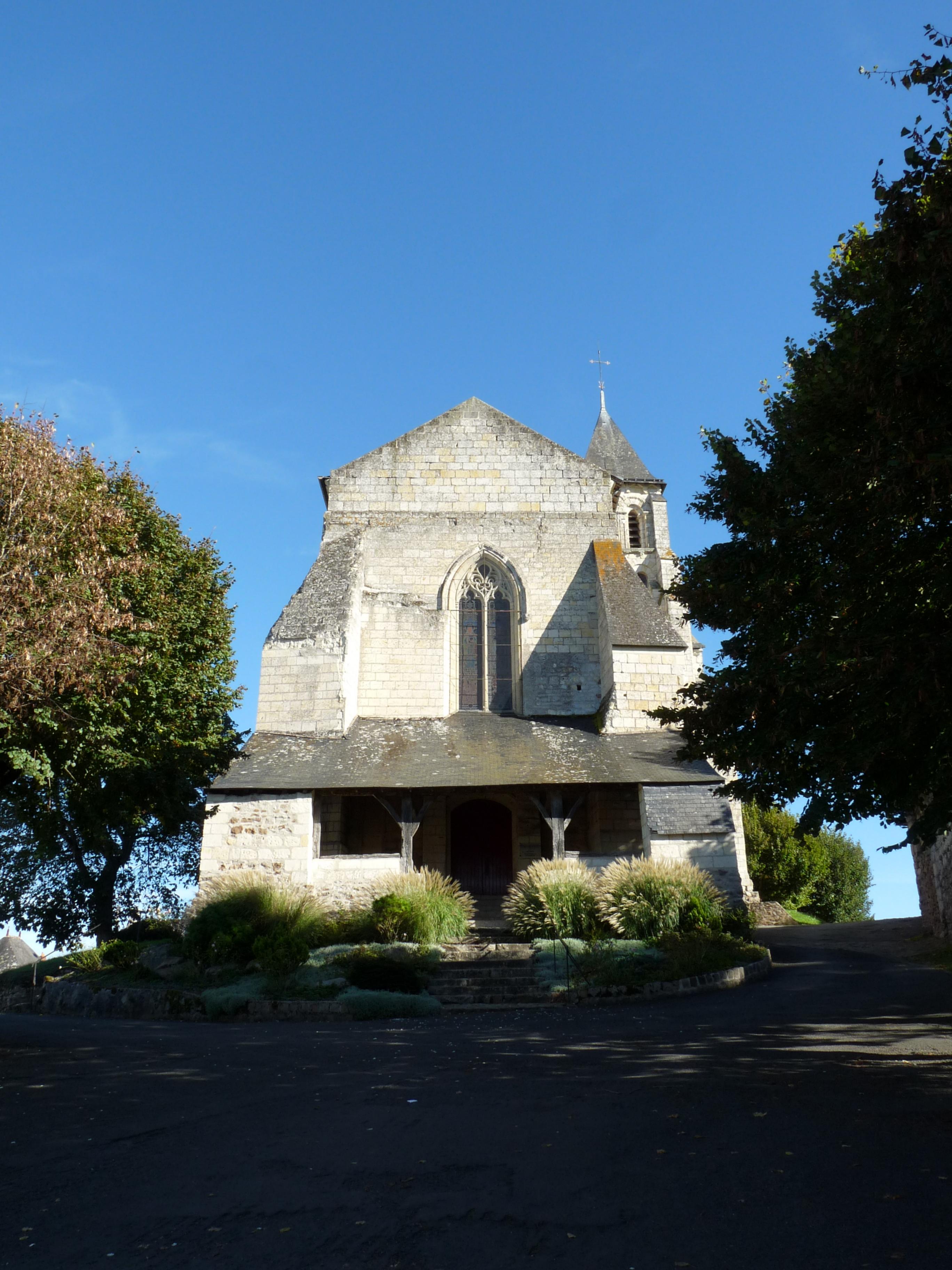 église Saint-Vétérin de Gennes
