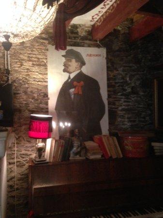 Le Lenin Cafe