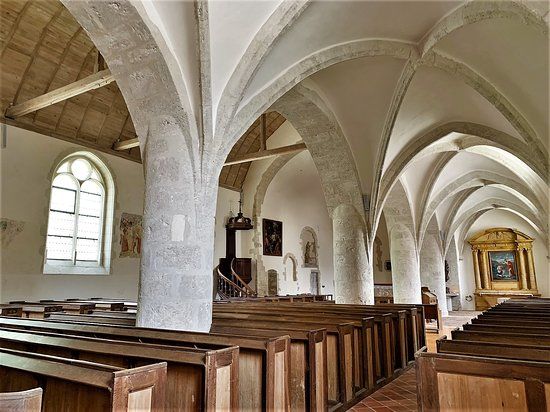 l'église Saint-Pierre de Montlivault