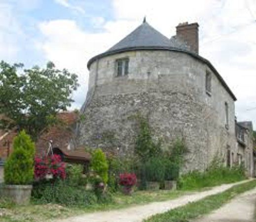 le Castellum de Larçay