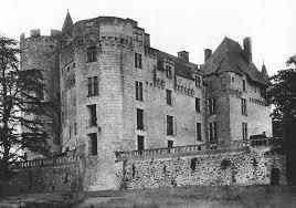le château de Montsabert